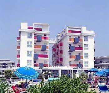 Orient & Pacific Hotel